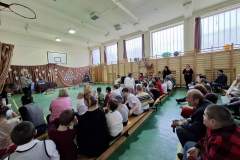 597562642_1572747693876763_4165057698980999848_n