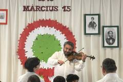 Messenger_creation_61940954-0BA7-4484-8FD3-7DCC76ABC132